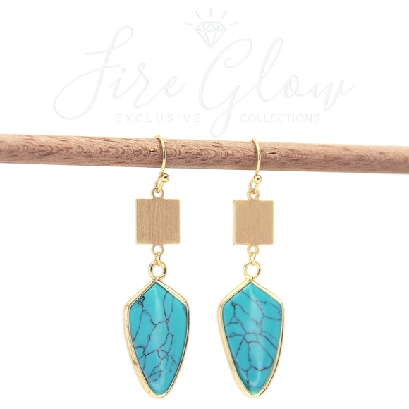 Turquoise Arrowhead Drop Earrings Brushed Square - Picture 7 of 11